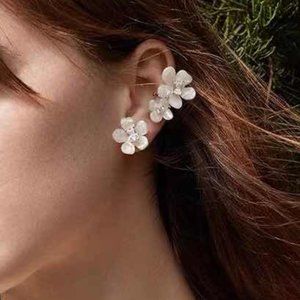 White Blossom Floral Earring Pair - Only the Earring